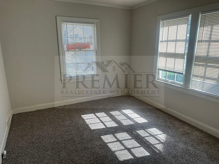 6328 College Ave — Photo 13