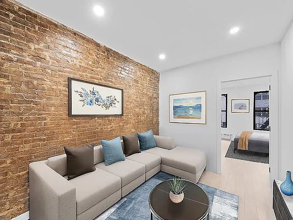 3rd image of 501 1/2 E 83rd St #5R