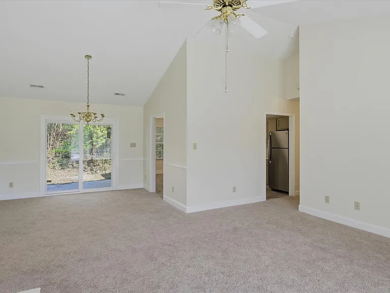 8765 Brucewood Ln — Photo 3
