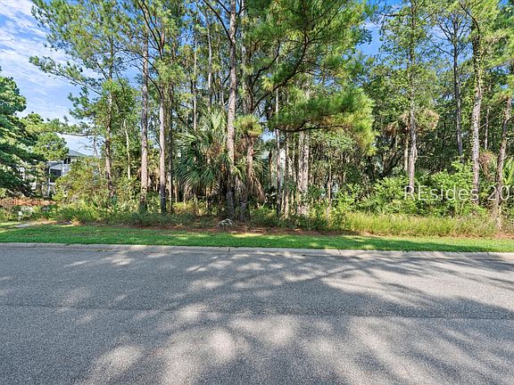 3rd image of 53 Pointe South Trce