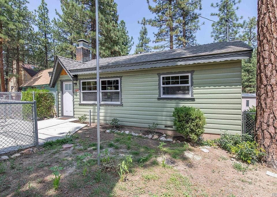 1st image of 441 Booth Way