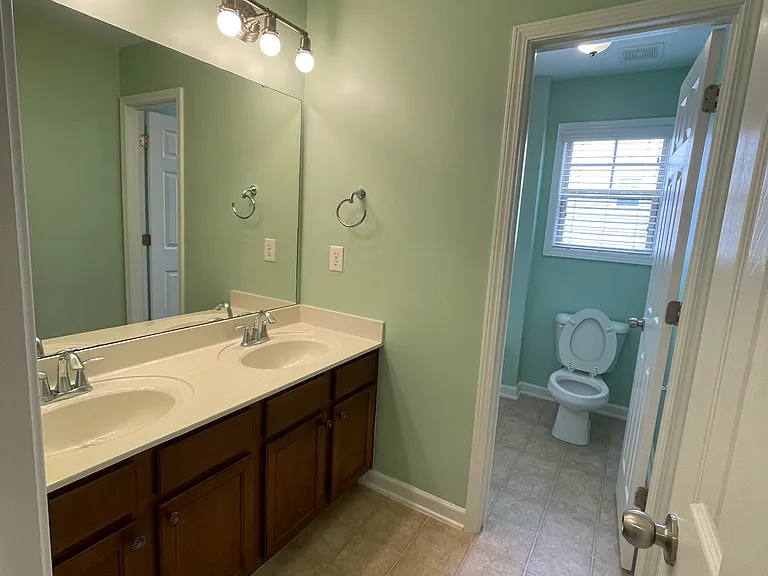 119 Gathering Pl — Photo 25