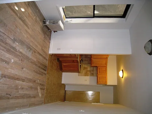 Rented by Prozhan Realty | media 26