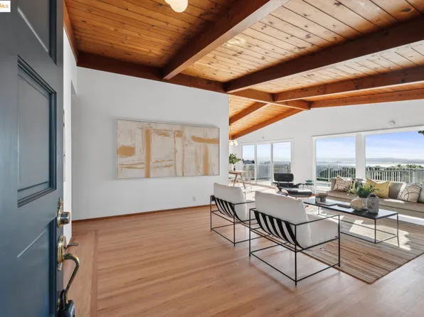17 Arlington Ave, Kensington, CA 94707