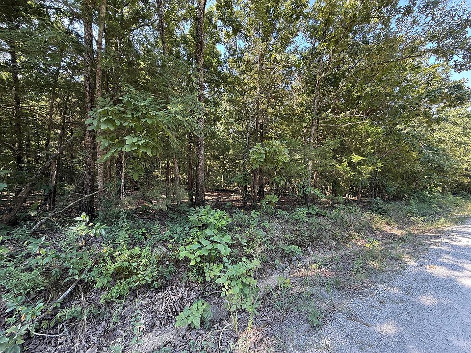 1st image of 16 +- Ac Spring Valley Road