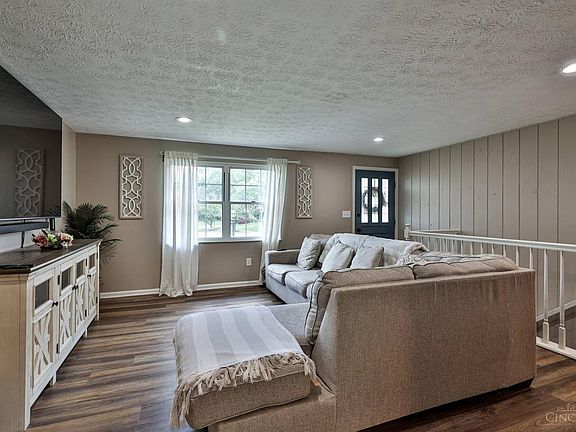 4th image of 1809 Lincrest Dr