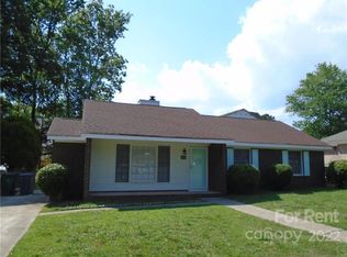 4710 Old Woods Rd, Charlotte, NC 28209