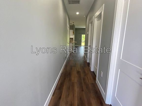 5th image of 10398 Port Everglades St
