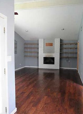 2nd image of 105 Heritage Dr