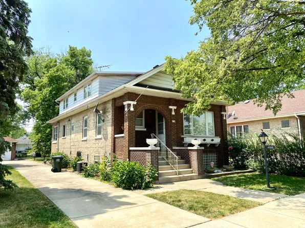 4136 Sunnyside Ave, Brookfield, IL 60513