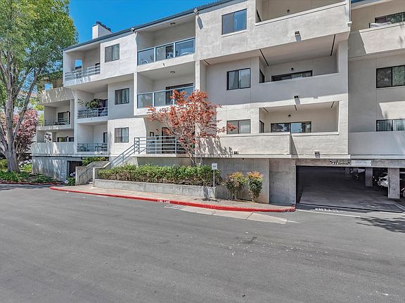 3rd image of 4661 Albany Cir APT 135