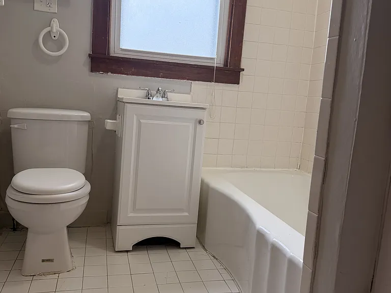 1740 Minion Ave — Photo 8