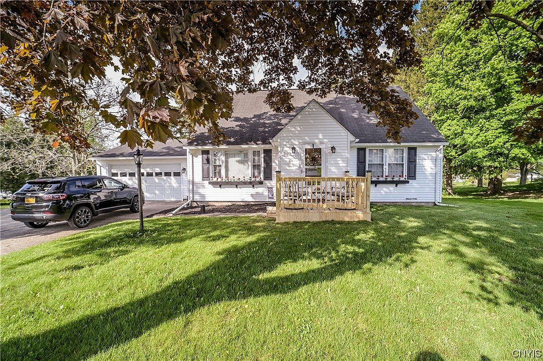 126 West St, Whitesboro, NY 13492 Zillow