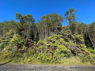 8 Road, Volcano, HI 96785
