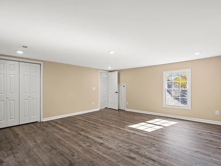 6081 Lakeview Rd — Photo 24