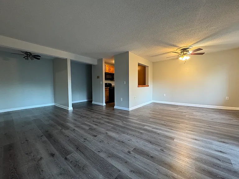 175 Mill Pond Rd #345 — Photo 2