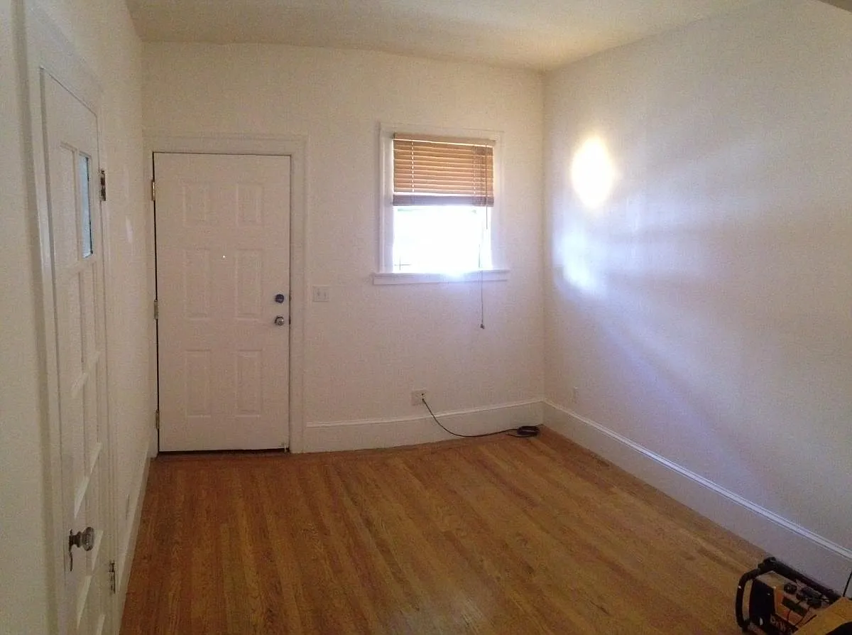 1 bed, $2,590 — Photo 3