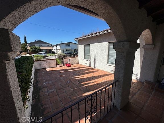 4th image of 1028 San Rafael Ave