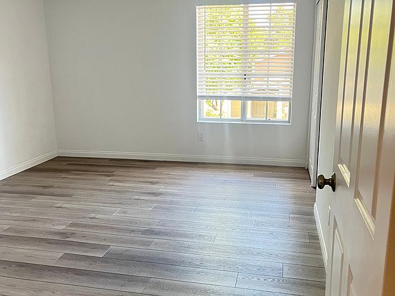 4th image of 4216 Flintlock Ln