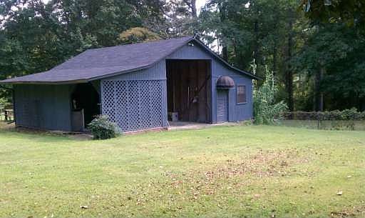4th image of 1990 Ferry Dr