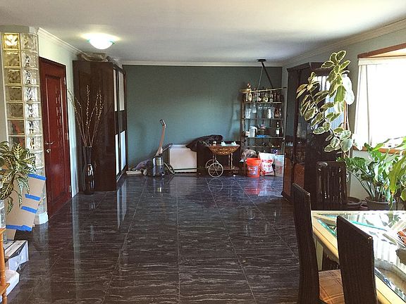 3rd image of 224 Bay 44 St #C
