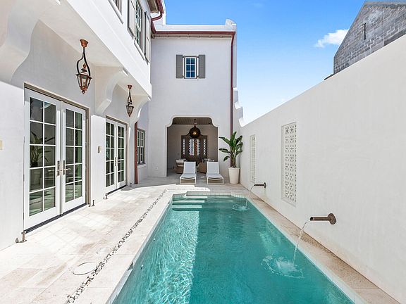 5th image of 26 Sea Garden St