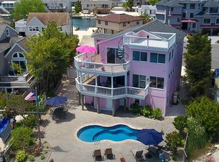 37 Amherst Rd, Beach Haven, NJ 08008