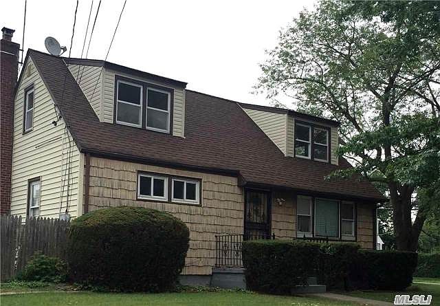 1st image of 135 Gilroy Ave