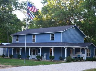 205 Jefferson Davis, Livingston, TX 77351