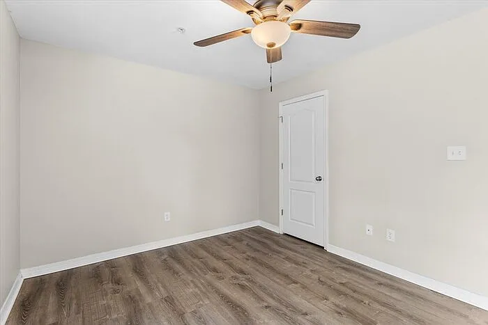 477 Tegarden Rd #D — Photo 33