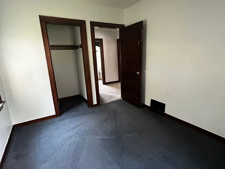 1455 W 12th St — Photo 14