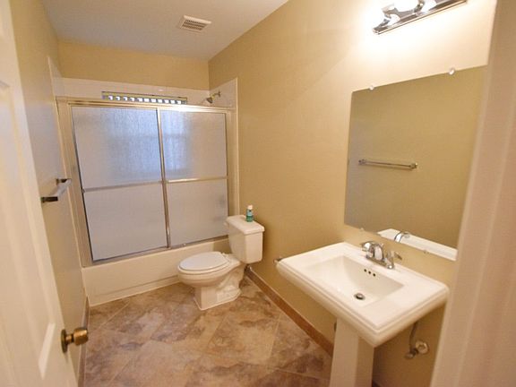 5th image of 1481 SW 96th Ter