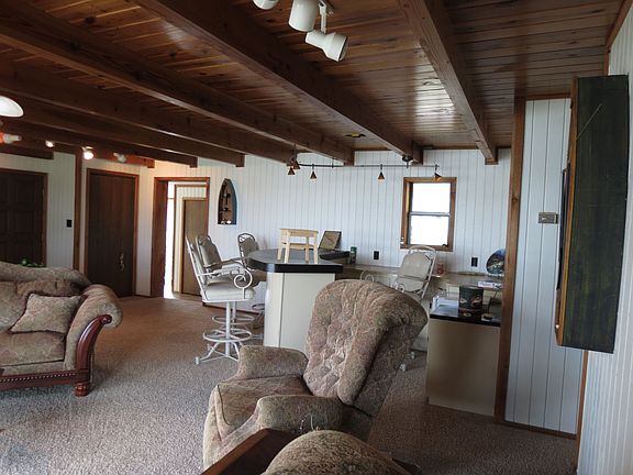 wetbar great for entertaining