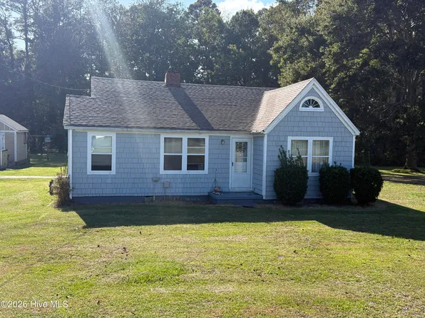 7864 Caratoke Highway, Powells Point, NC 27966