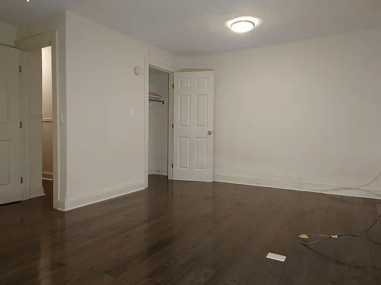 1832 Bolton St #3A — Photo 8