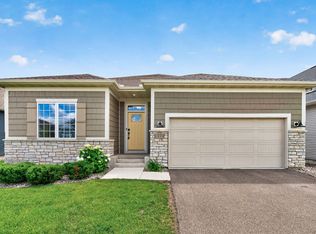 1939 Mulberry Ln, Carver, MN 55315