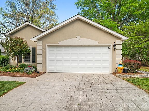 3rd image of 75 Stonebridge Dr