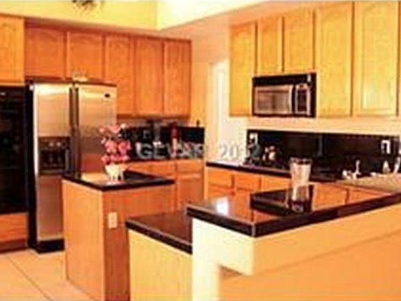 2nd image of 9412 Calico Garden Ave