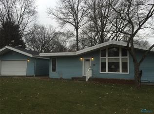 925 Pearl St, Bowling Green, OH 43402