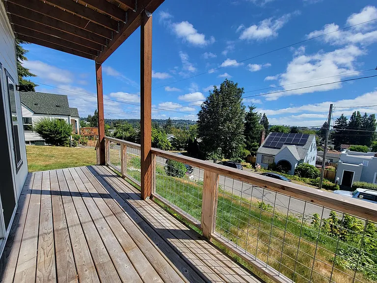 1117 Marguerite Ave — Photo 6