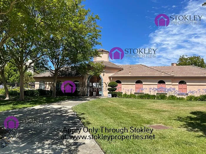 208 Stetson Dr — Photo 18