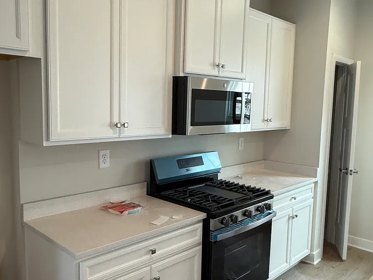 102 Chase Ln — Photo 7