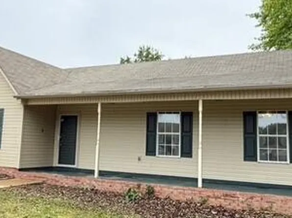 121 Penny Ln, Jackson, TN 38301