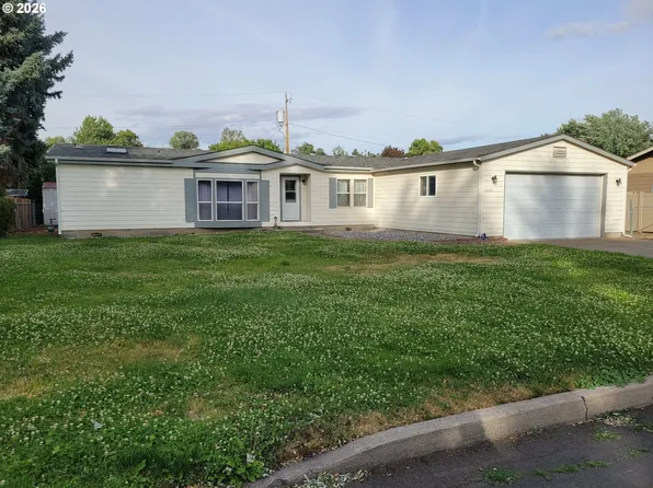 1332 SW 40th St, Pendleton, OR 97801