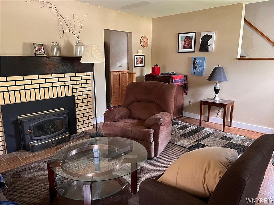 349 Oakwood Ave, East Aurora, NY 14052 Zillow