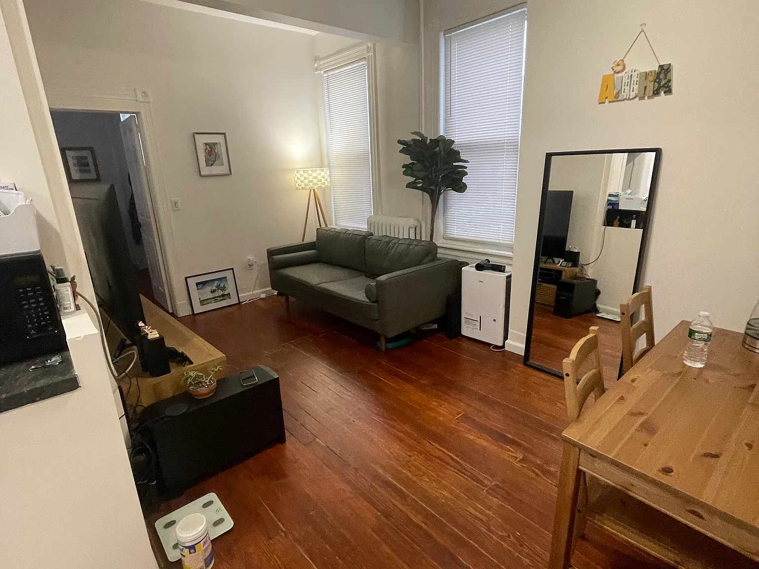 204 Angelique St — Photo 3