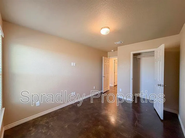 1051B Mason Dr — Photo 11