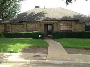 4908 Hazelhurst Ln, Dallas, TX 75227