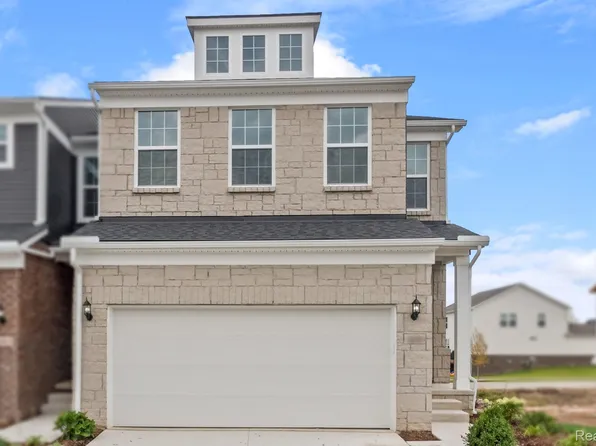 4048 Nottingham Cir, Clarkston, MI 48346