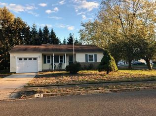 145 Northumberland Dr, Toms River, NJ 08757
